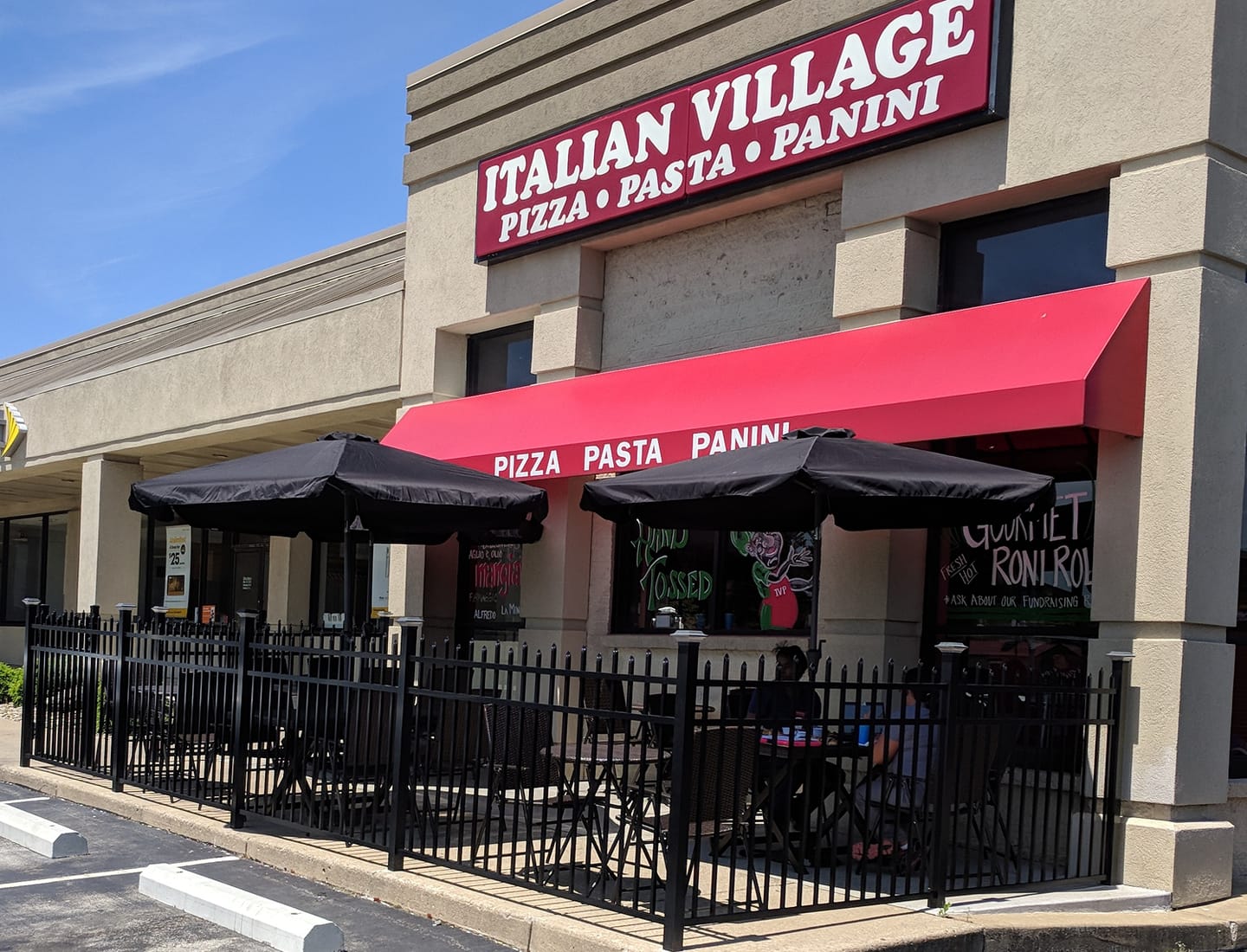 Italian Village Pizza Youngstown Live