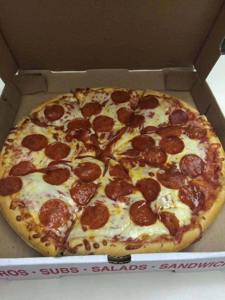 Southgate Pizza Youngstown Live