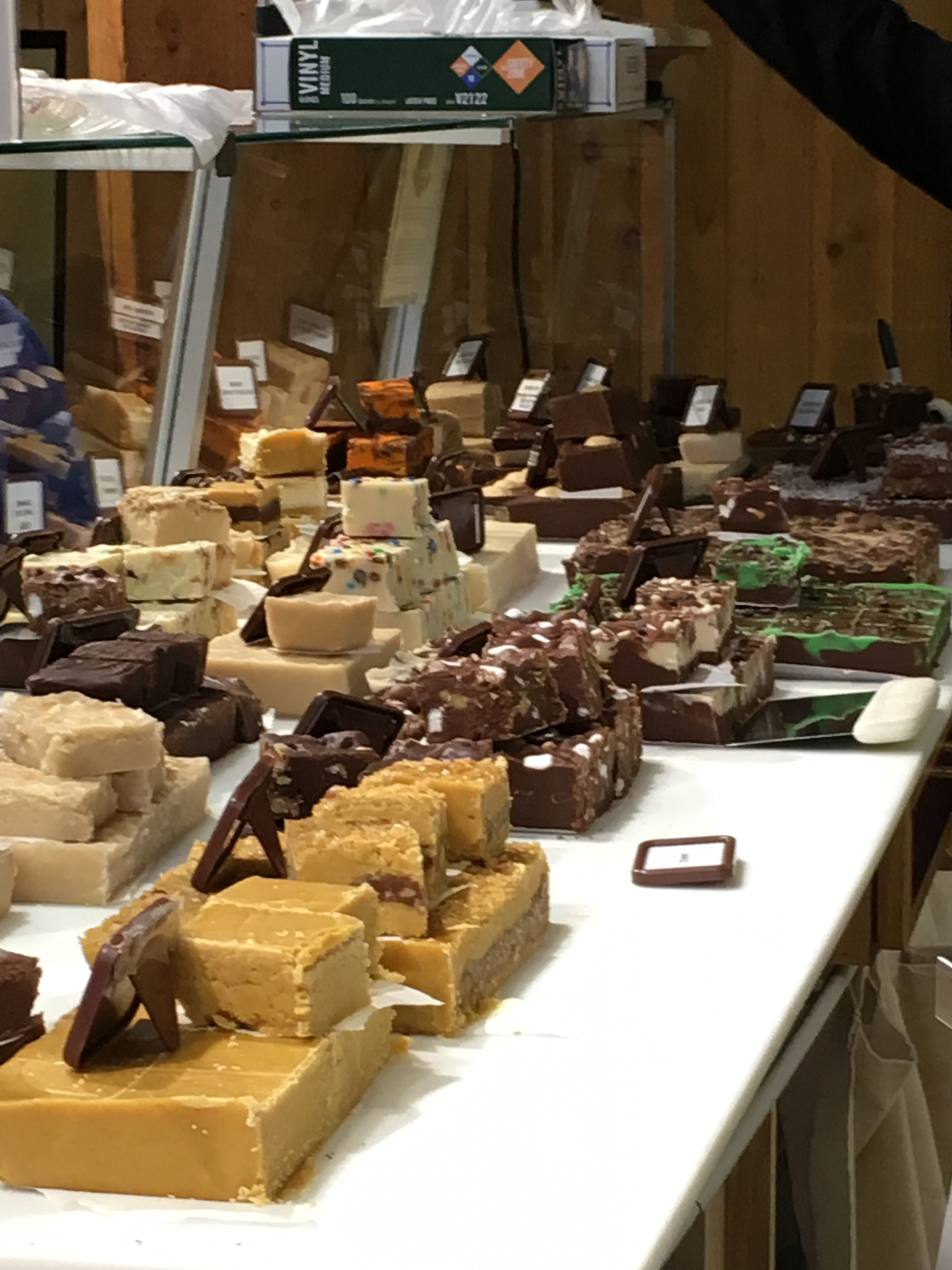 White House Fruit Farm Youngstown Live