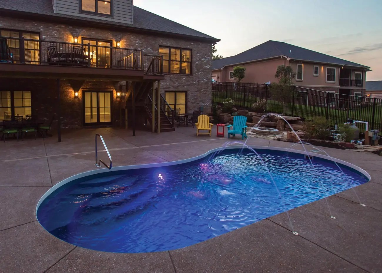 Valencia Latham Fiberglass Pools Your Backyard Haven