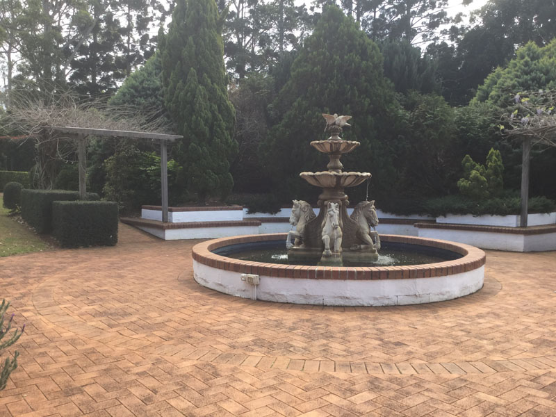 Tamborine Gardens Wedding Resort Marriage Celebrant Gold Coast