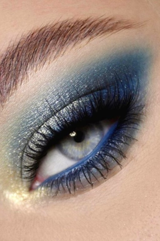 35 Brilliant Makeup Ideas for Blue Eyes Your Classy Look