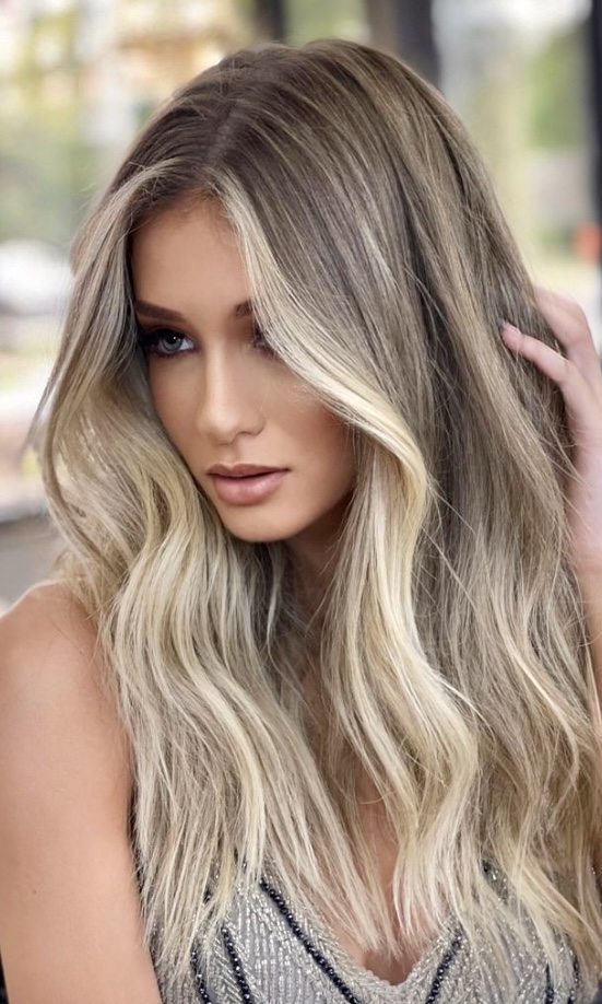 40 Blonde Money Piece Hair Color Ideas for Instant Glamour