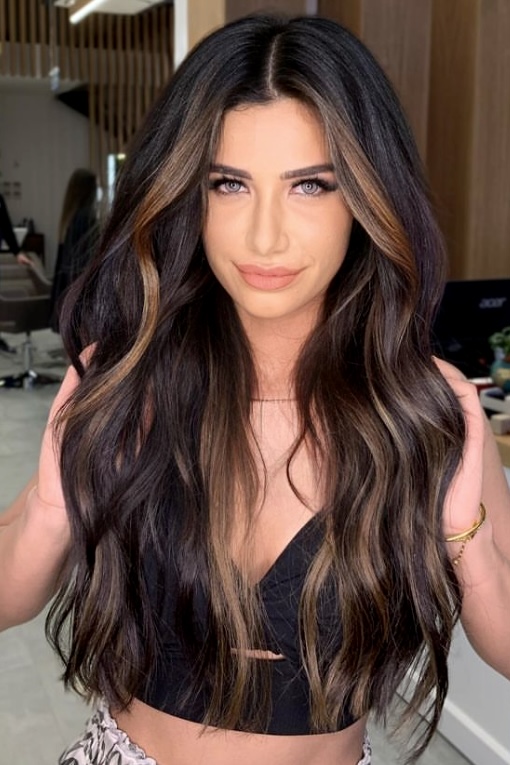 30 Hottest Money Piece Hair Color Ideas for Your Classy Look