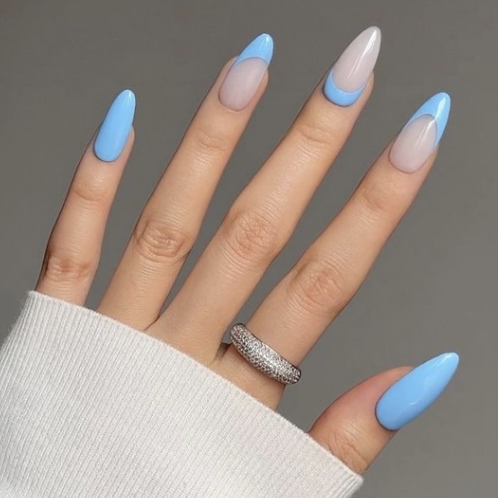 30 Blue French Tip Nails for a Chic and Sophisticated Look Your