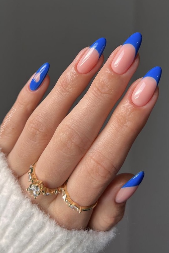 20 Classy Electric Blue Nail Designs for a Sophisticated Look Your