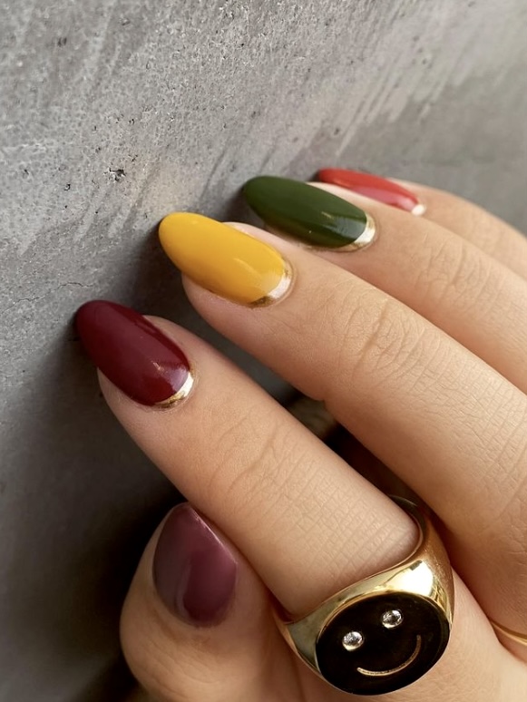 30 Beautiful Mustard Yellow Nail Designs for a Unique Look Your