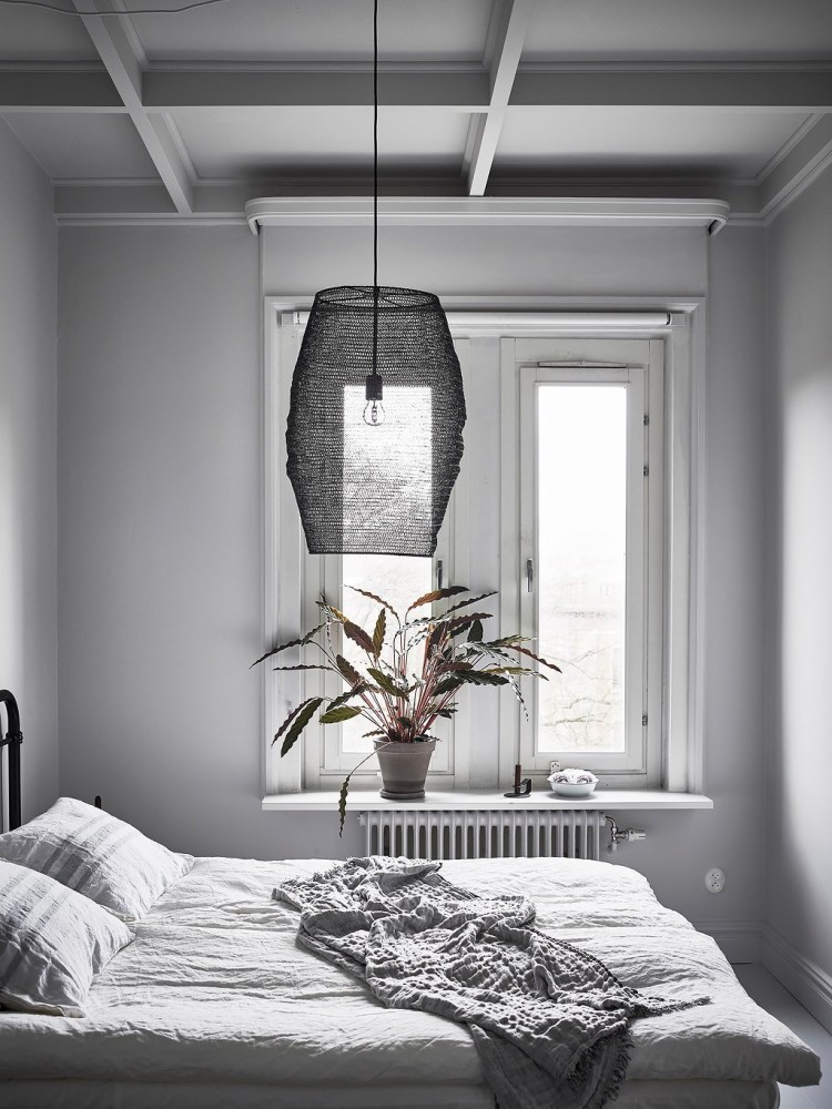 11 tips for a scandinavian style bedroom (that you can re-create)