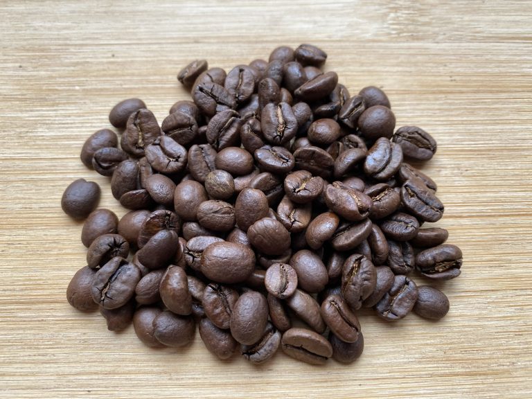 A Beginner's Guide to Brewing Coffee at Home (Step by Step)