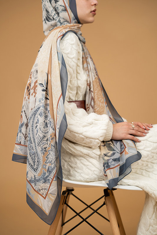 What Colour Hijab to Wear With Grey Dress? [5 Options]