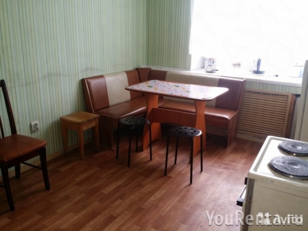 3комнатная квартира посуточно УланУдэ, Сахьяновой , 9/1. 2200 руб