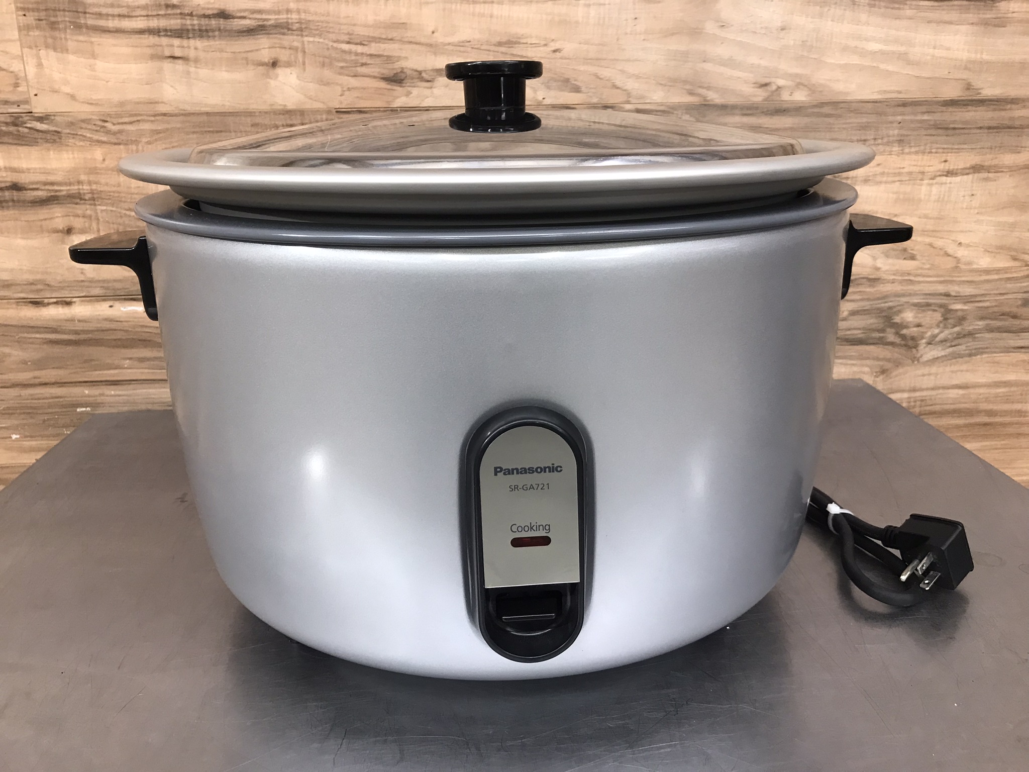 Panasonic SRGA721 LVAN Automatic 75 Cup (40 Cup Raw) Capacity Rice