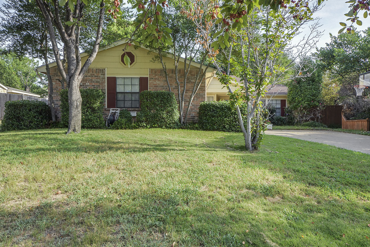 406 Moss Hill Lane Euless TX 76039 Team Nelson