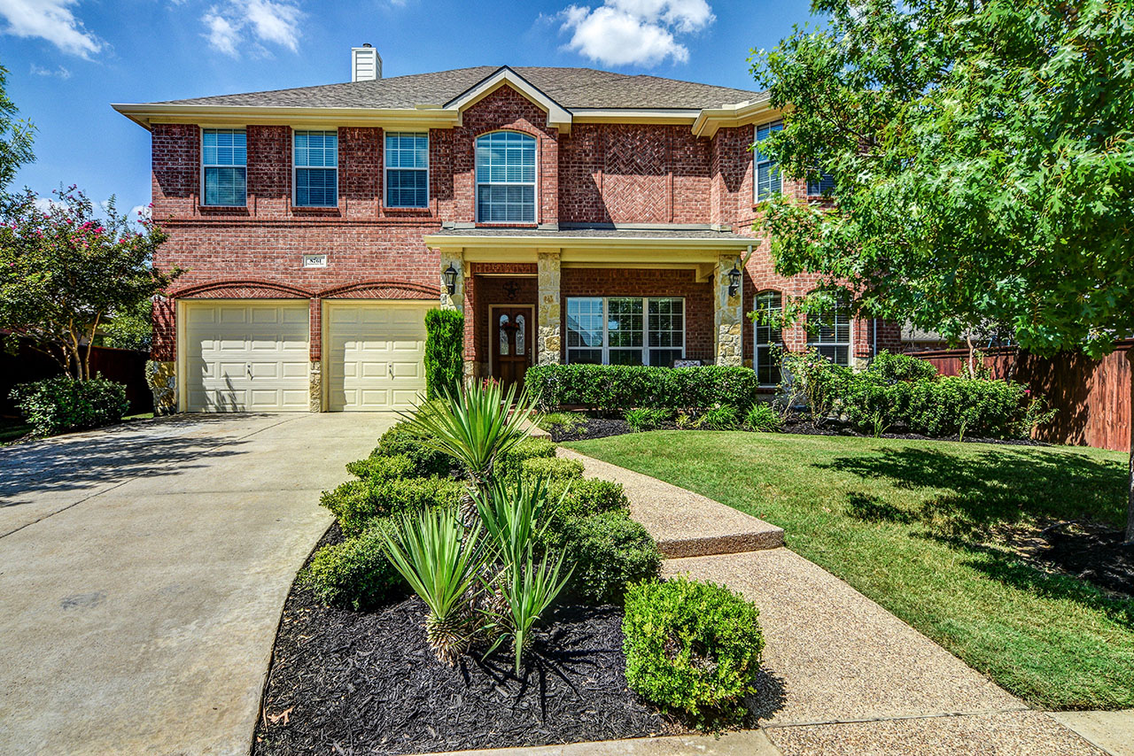 8761 Kameryn Lane Lantana TX 76226 Team Nelson