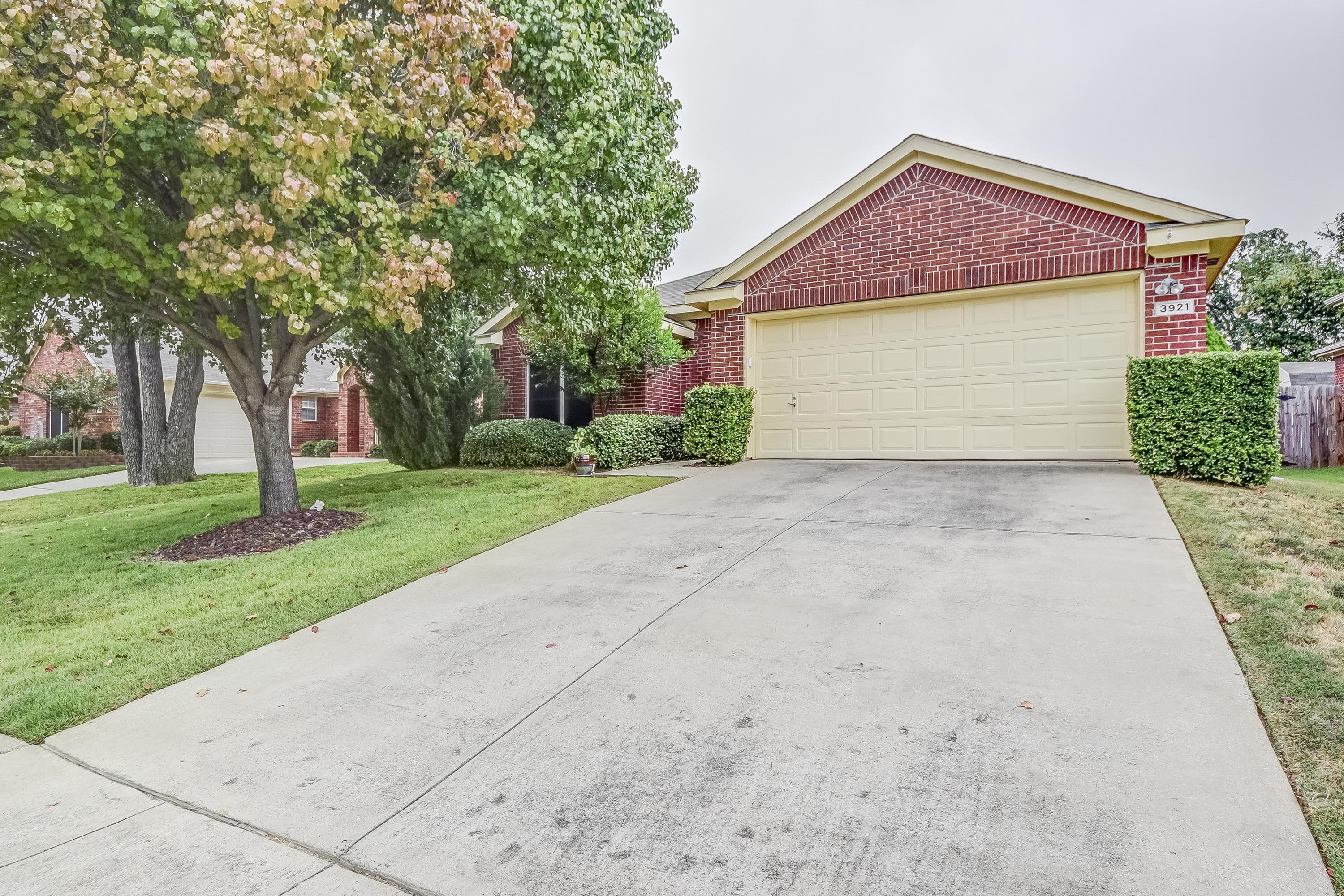 3921 Centenary Drive Denton TX 76210 Team Nelson