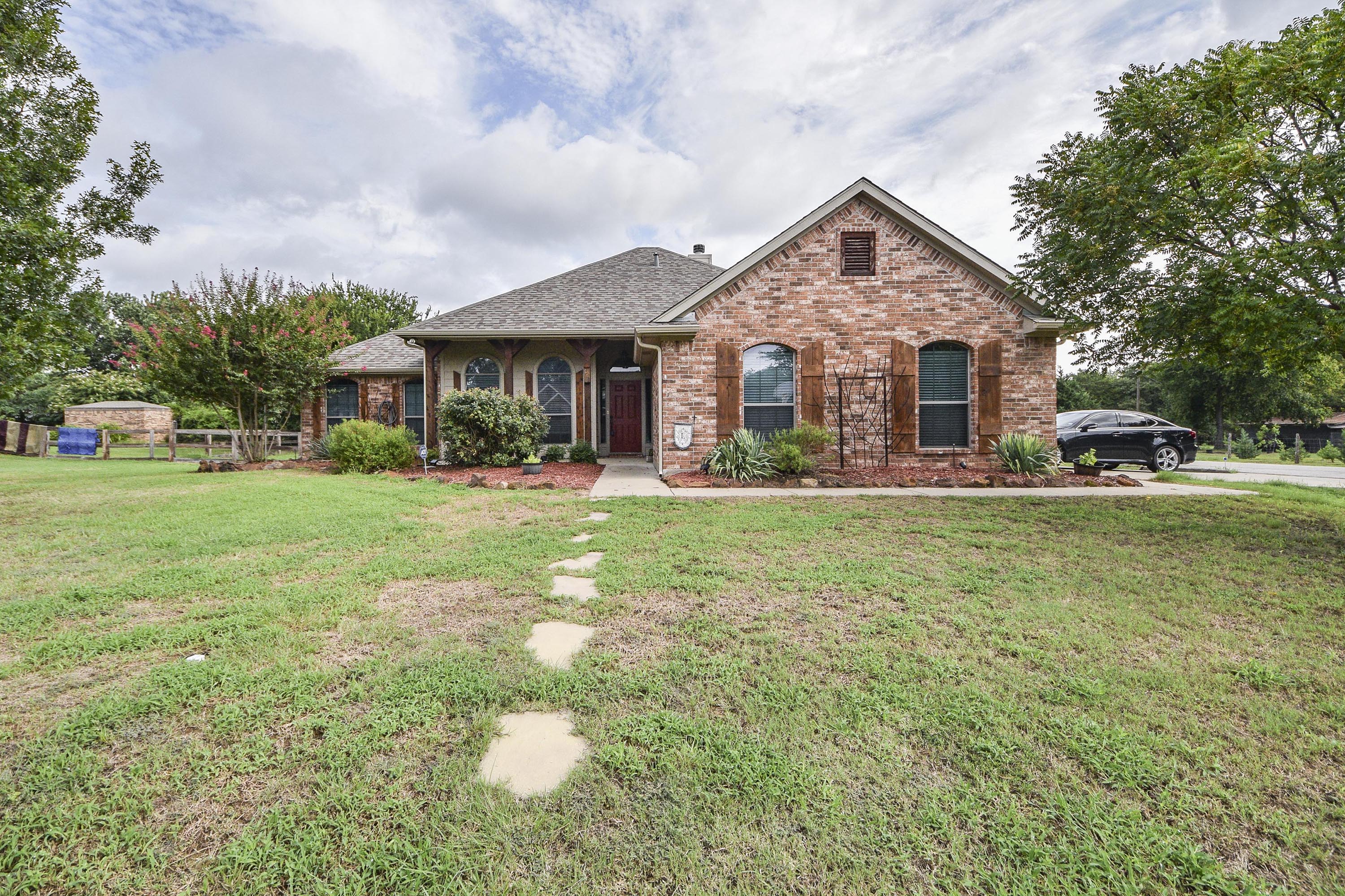 208 Harrison Court Shady Shores TX 76208 Team Nelson