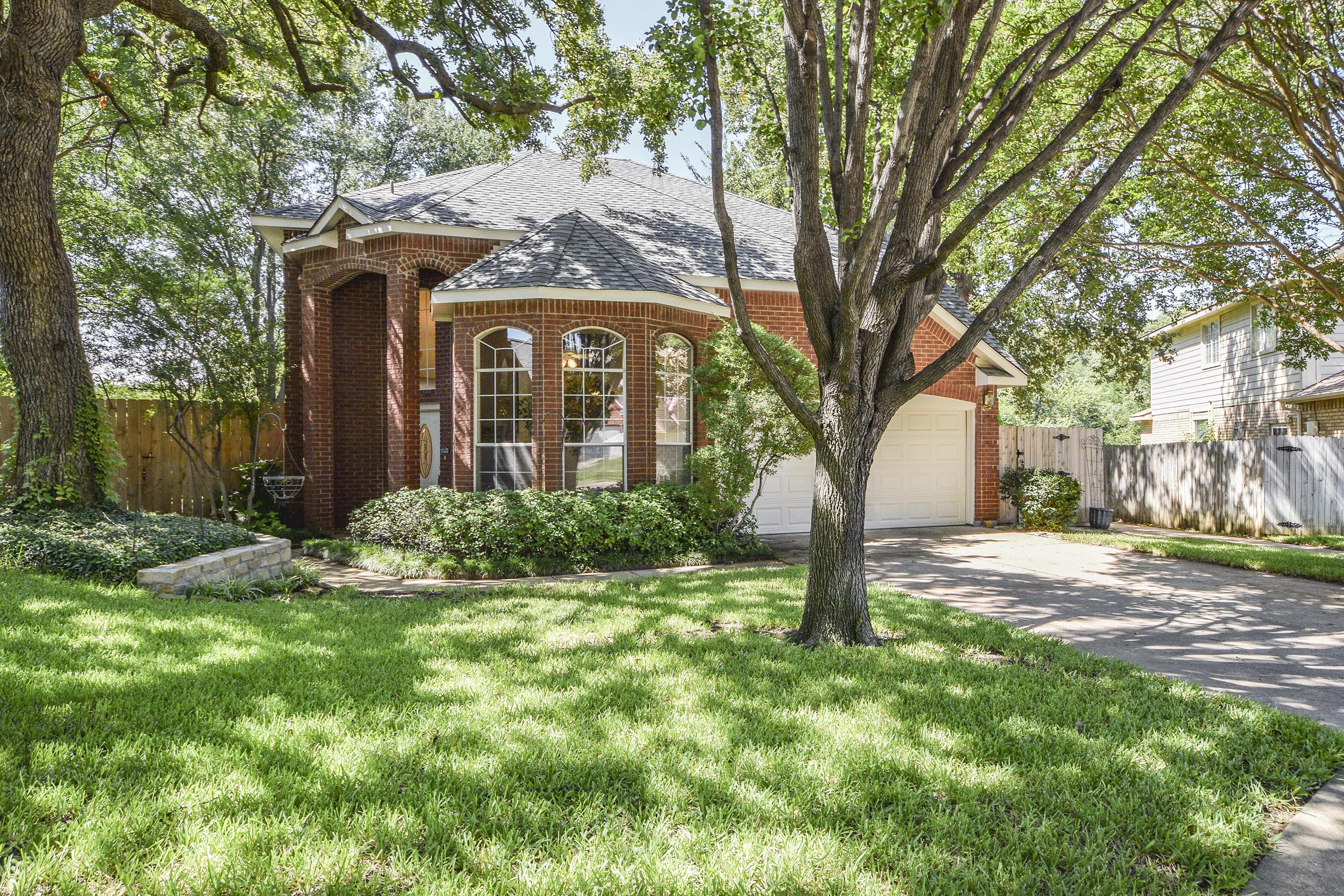 1932 Centenary Drive Flower Mound TX 75028