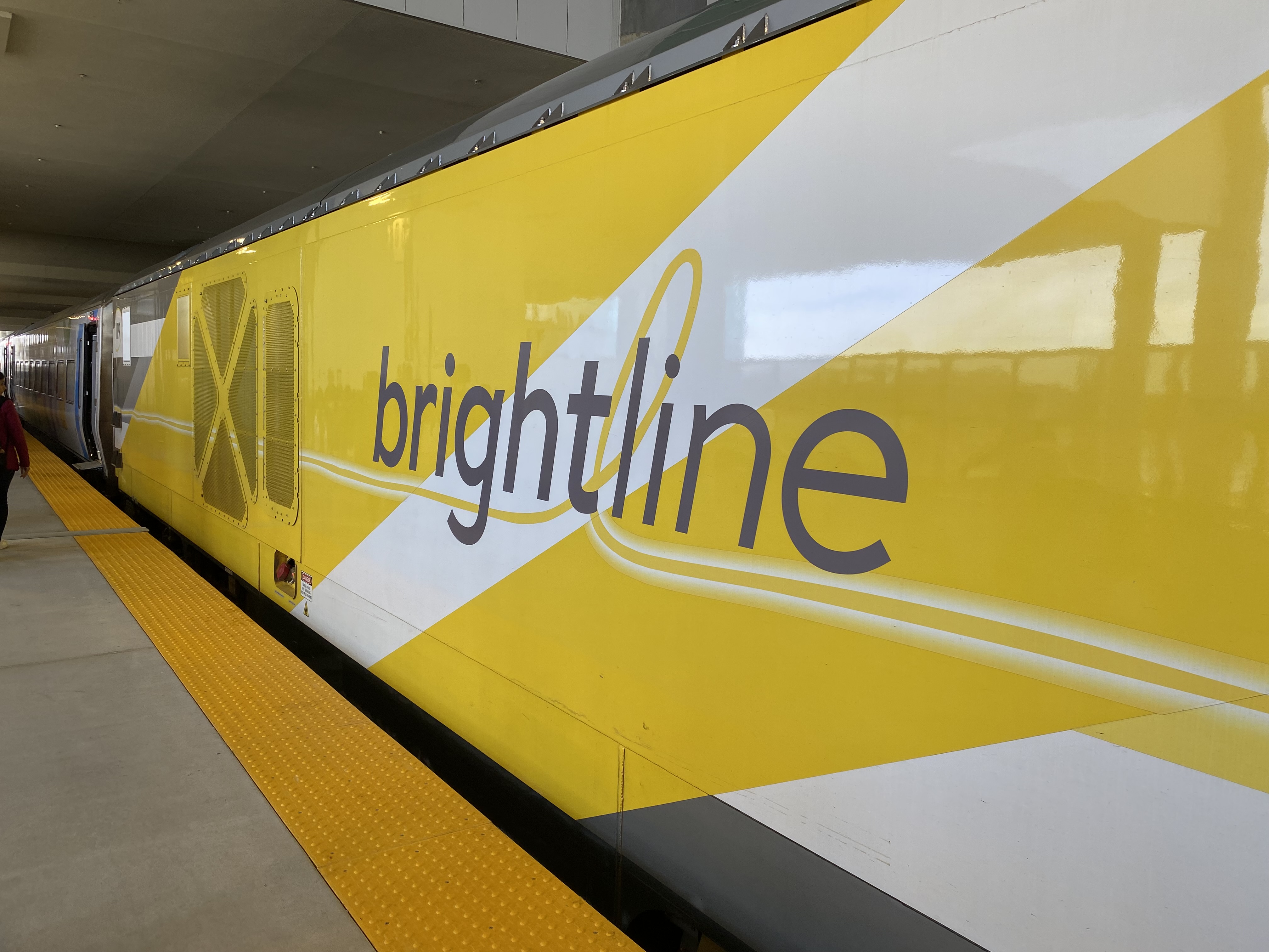 Brightline Orlando Service Turns One Ridership and Revenue Trends