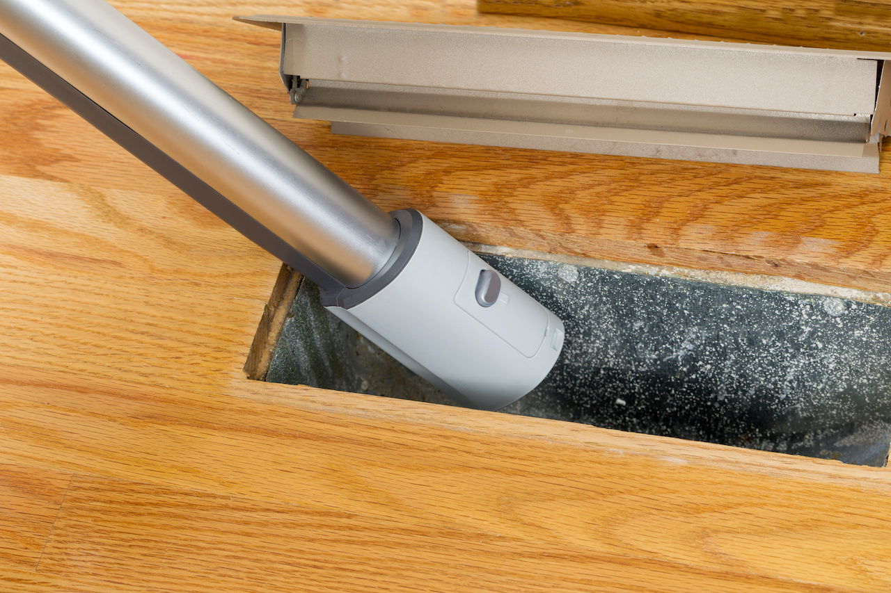 Why Does Keeping Vents and Ducts Clear Prevent Mold? Mold Solutions