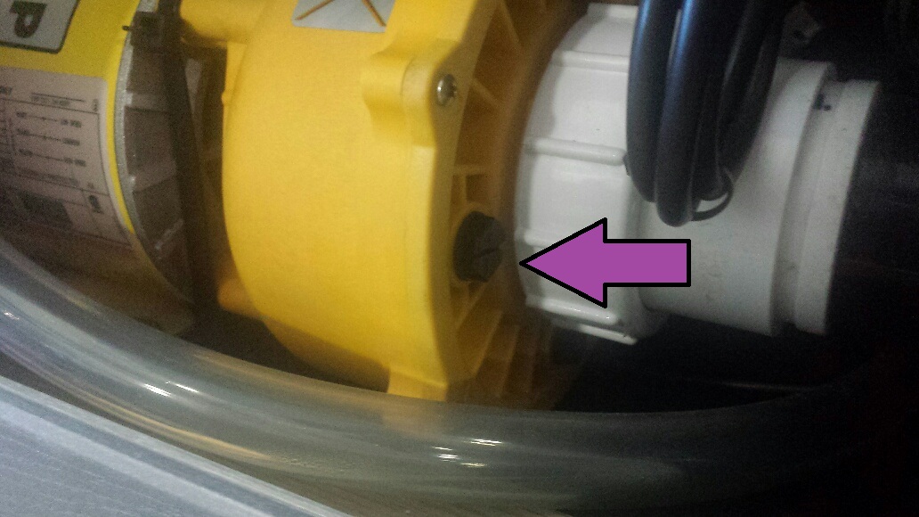 Removing an air lock from your hot tub or spa