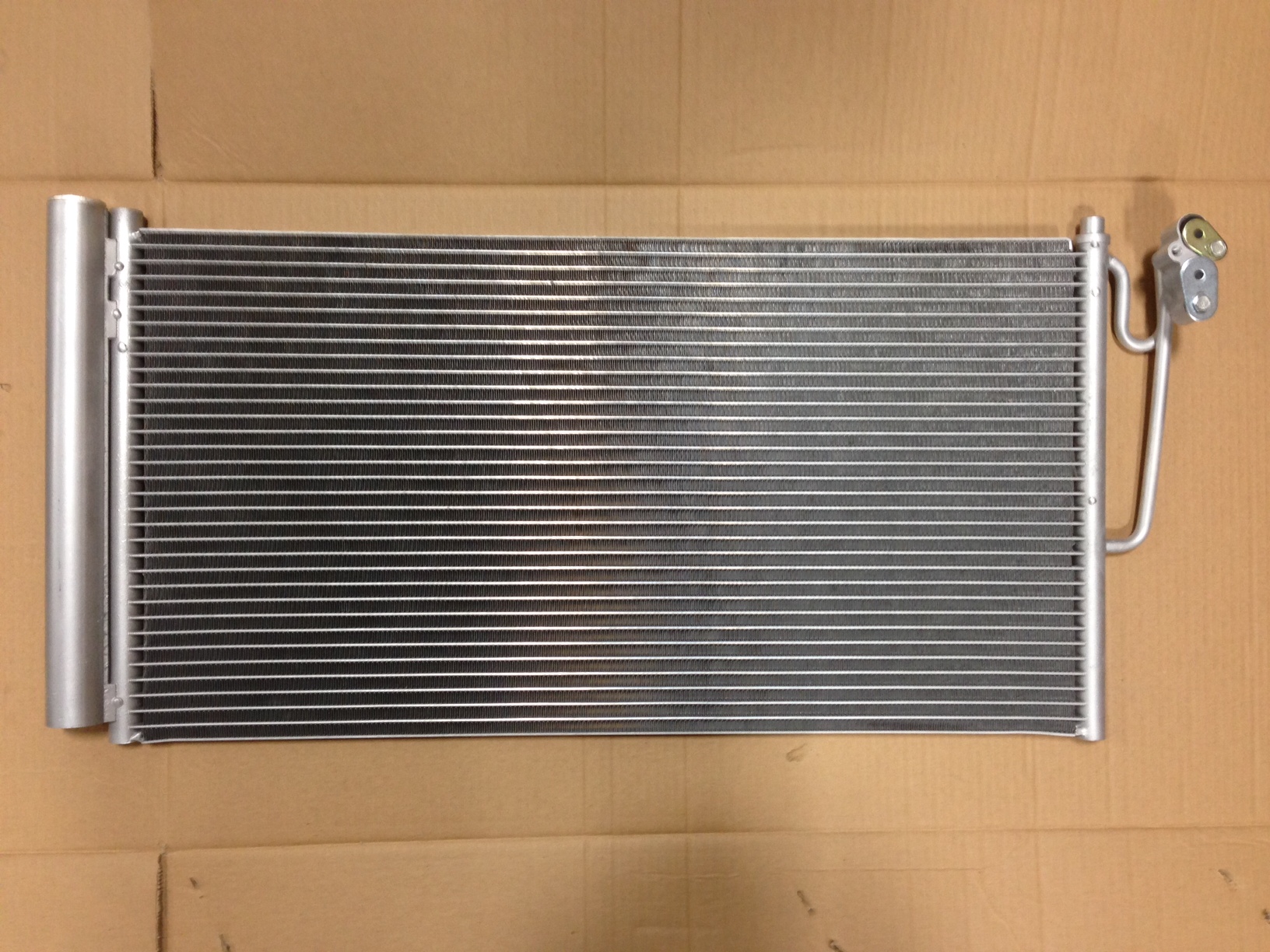 New OEM Replacement Condenser for Mini Cooper 2007 2008 2009 2010 2011