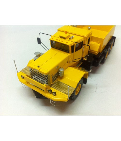 1/50 Yankee Walter Crash Truck Model CB3000 ARFF High Quality Resin