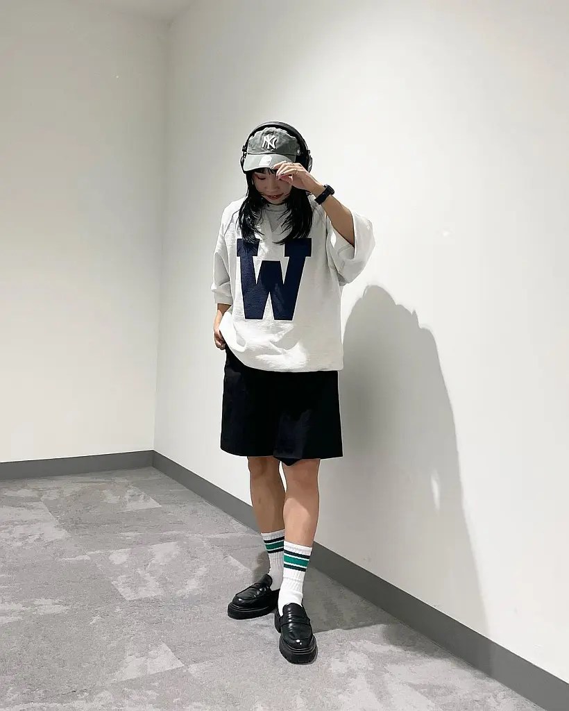 Is YesStyle Fast Fashion? Ethical & Sustainability Rating