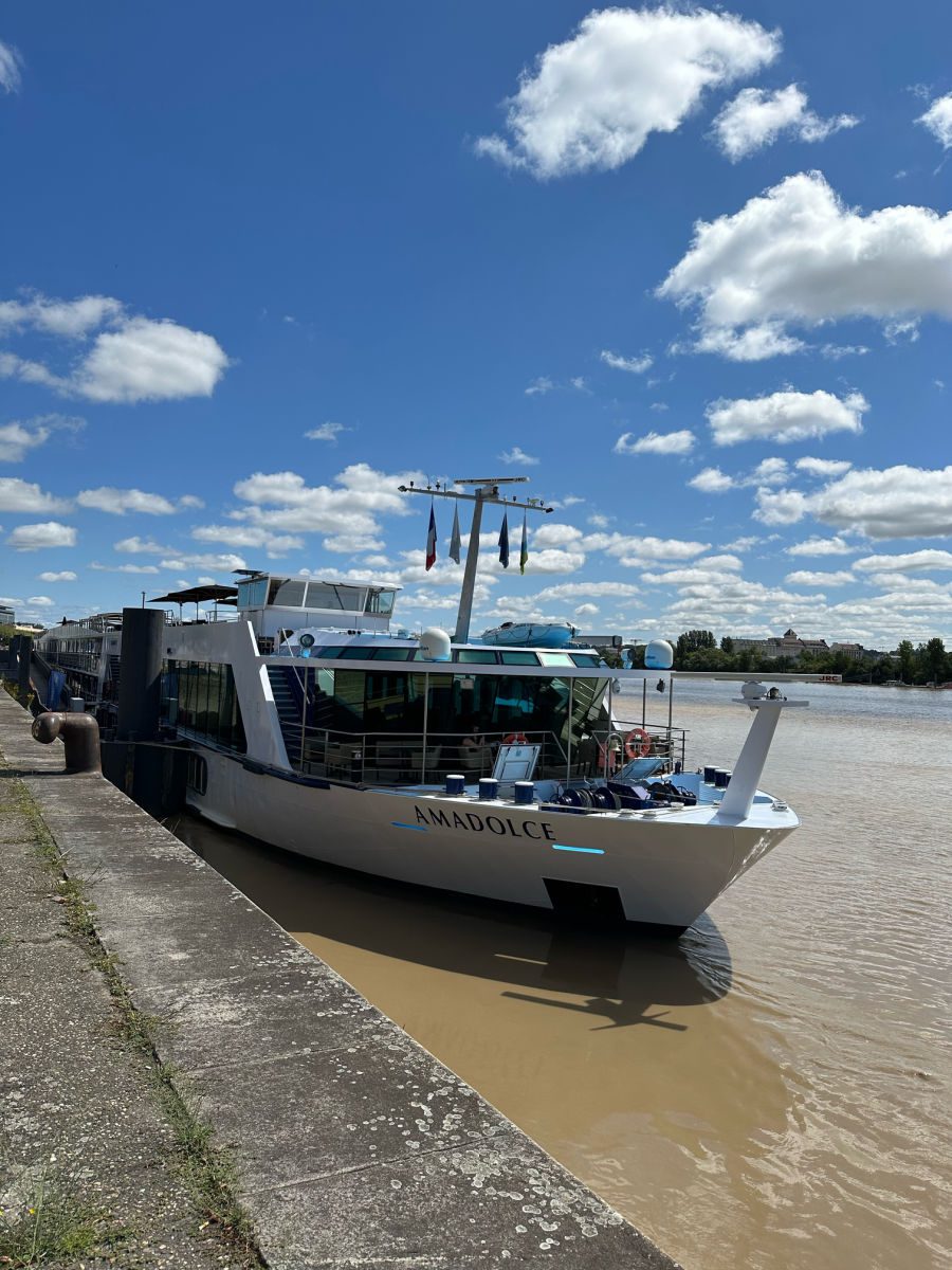 River Cruise vs Ocean Cruise 10 Reasons to Choose River