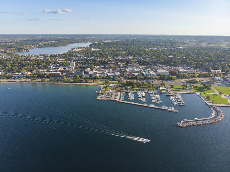 Grand Traverse County Viewpoint Realty