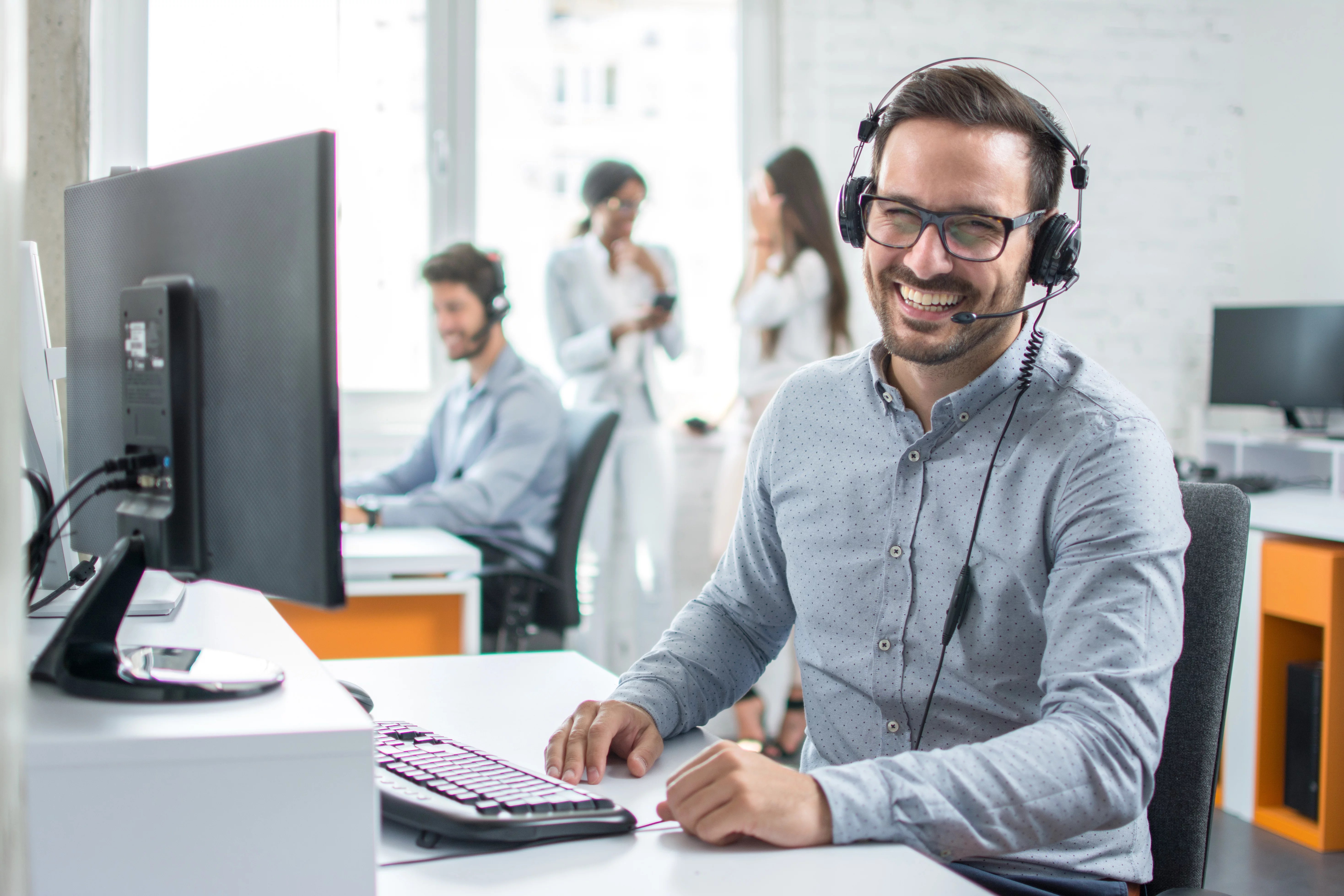12 Questions You Need To Ask When Hiring a Virtual Receptionist Service