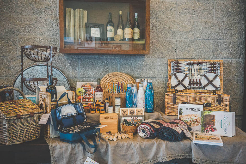 Best Dog Friendly Wineries in Sonoma Valley for wine tasting