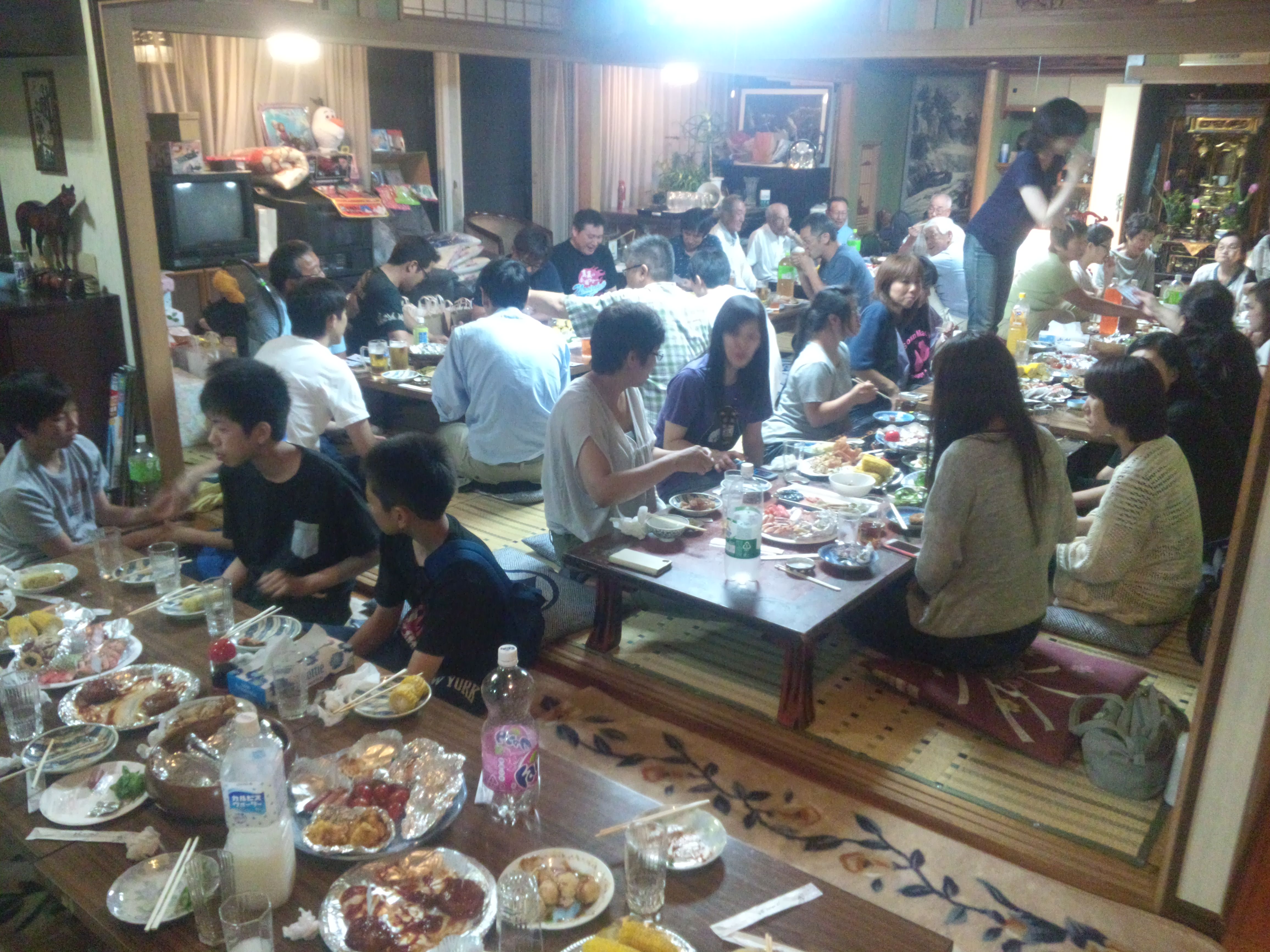 3-131 夏の親戚集まり会… - 何気ない日々の生活に保育のヒントを見つけたい！ お盆の集まり | 大工のゆーさんNo日常 | 有限会社 ユアサ建設