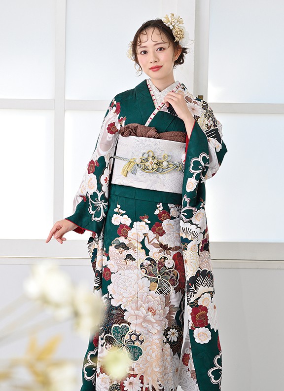 【2025・2026年】どんな振袖が流行り？トレンドのコーディネートや髪飾りも徹底解説！ 振袖・袴のレンタルや成人式前撮りは夢きらら