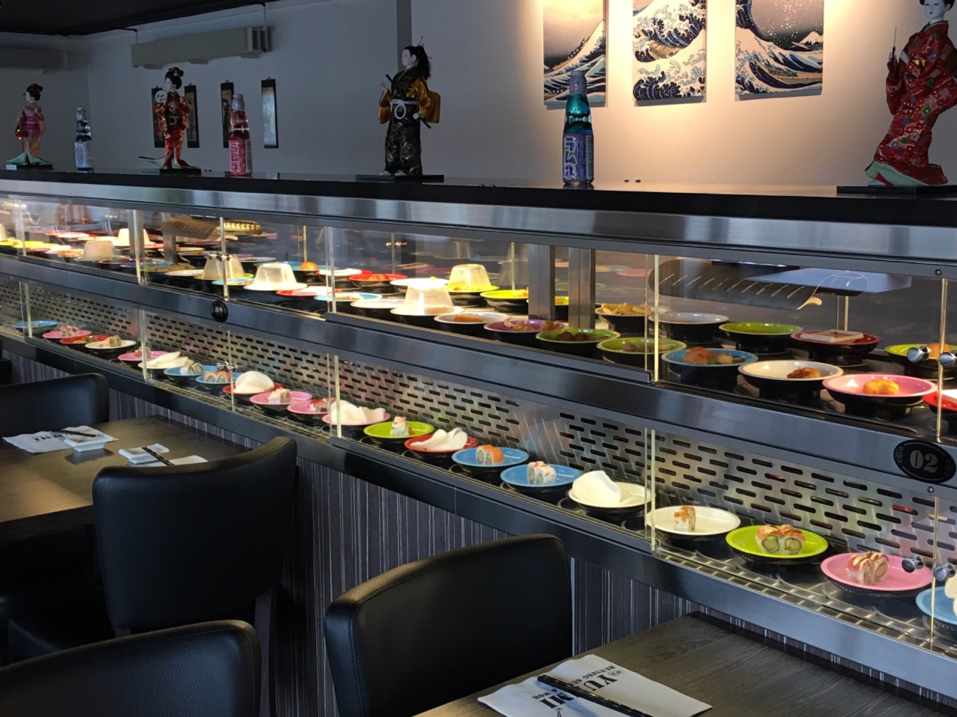 Yummi Running Sushi & Wok