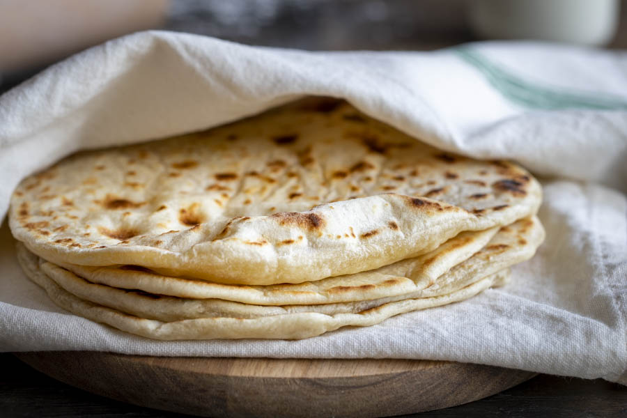 Flatbread à la poêle au Thermomix { Pain plat } • Yummix