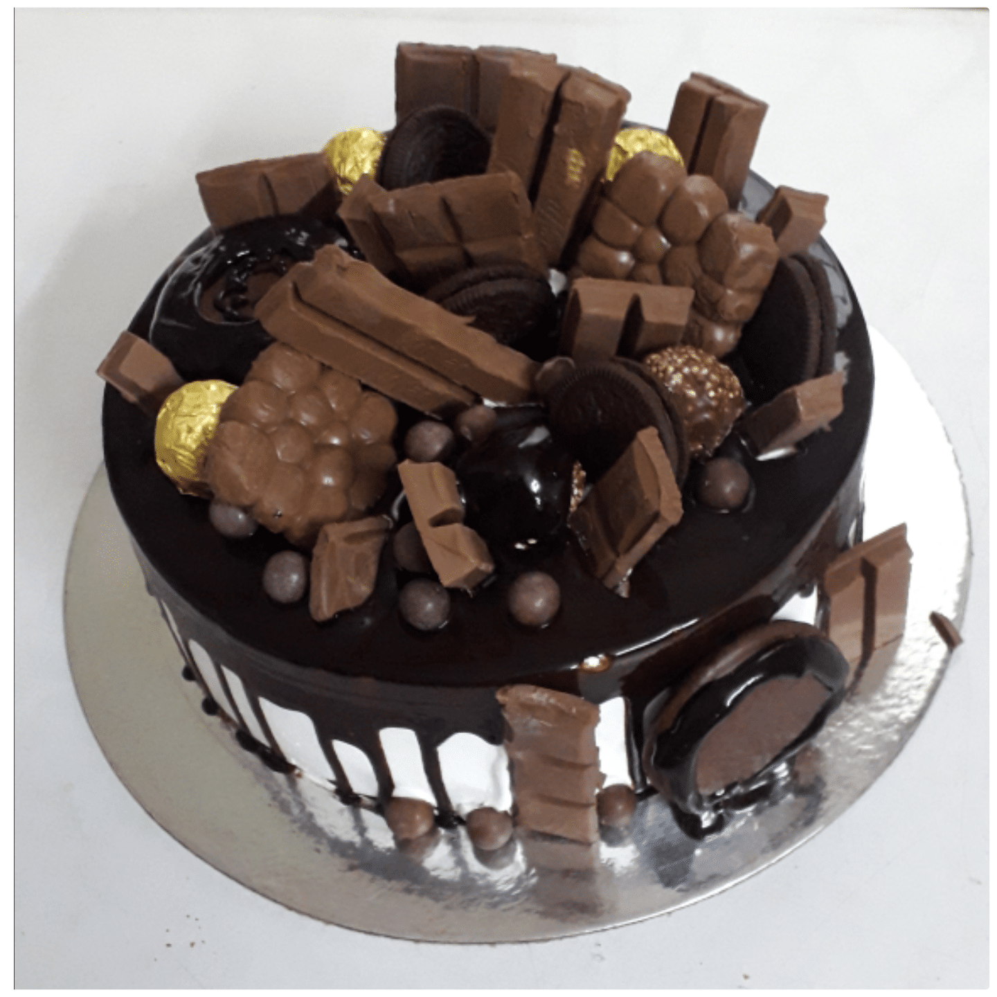 Chocolate Drizzle Get 10 Off Yummycake