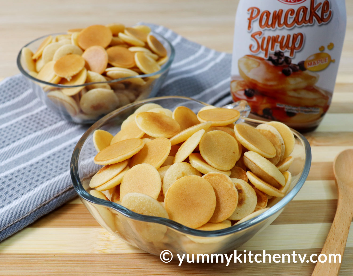 Mini Pancakes Yummy Kitchen