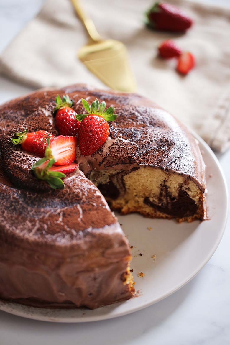 Simple and Easy Chocolate Marble Cake Recipe