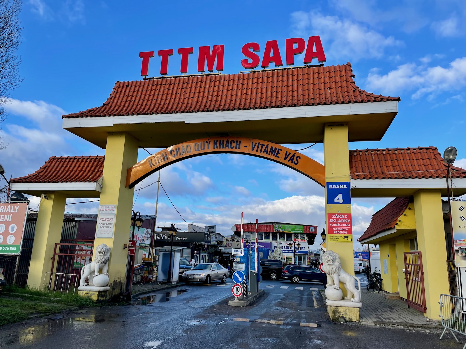 Sapa Praha Vietnamese market in Prague YUM! Prague