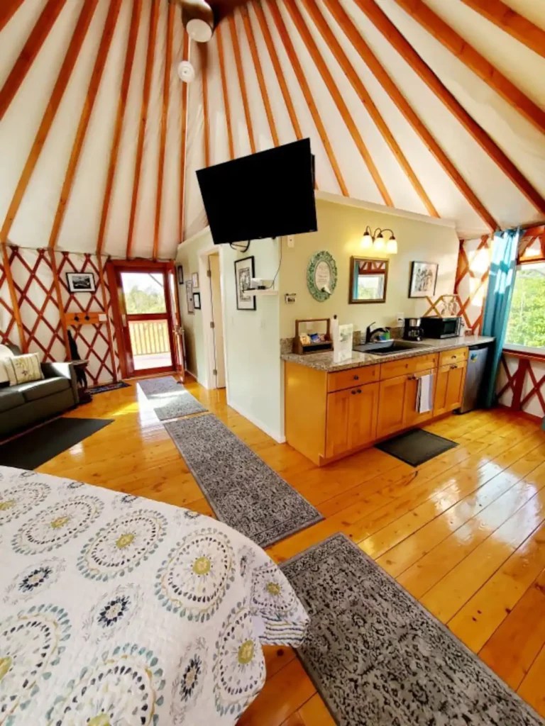 12 Best Yurts in Hawaii To Rent For a Glamping Getaway Yurt Trippers