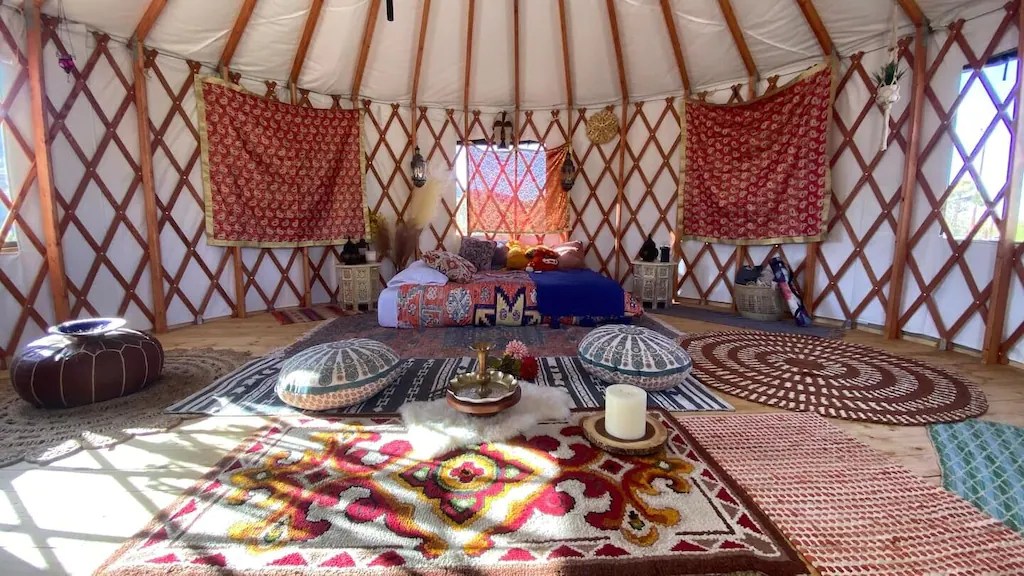 17 Best Yurts in Joshua Tree To Rent For a Glamping Getaway Yurt Trippers