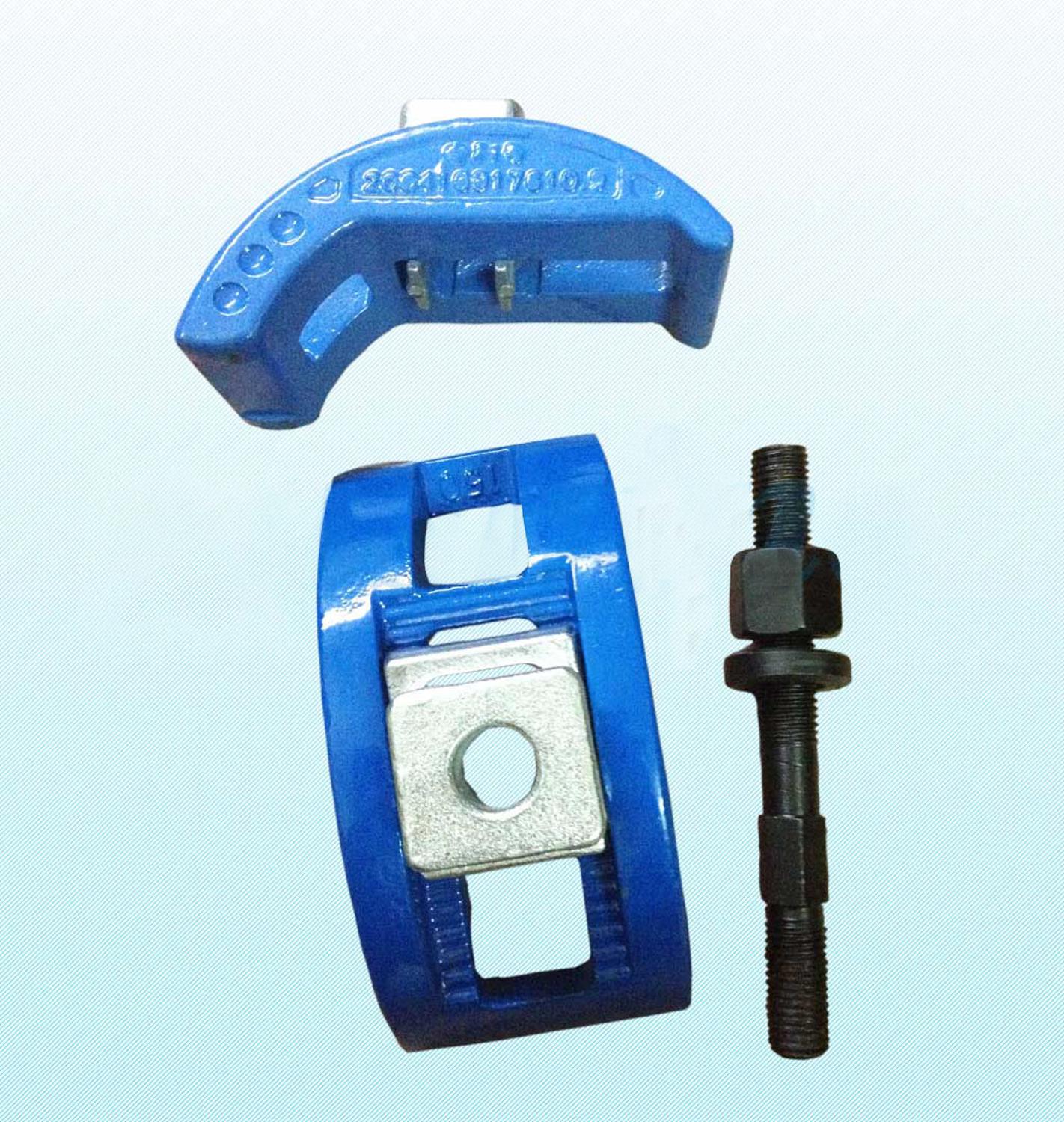 Injection Mold Clamps For formed plastic Injection MoldingYushine