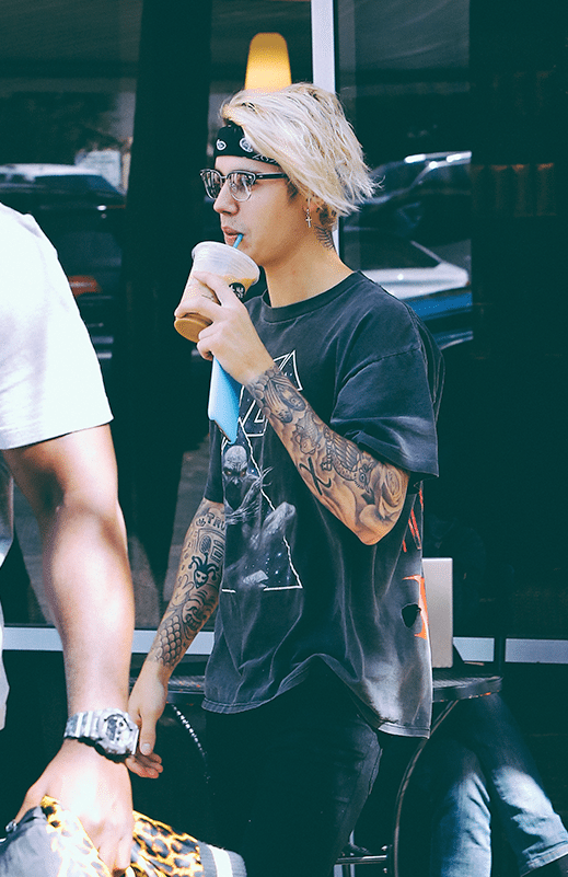 Et sinon, Justin Bieber est en Dépression et ne Rencontrera plus ses Fans YZGeneration