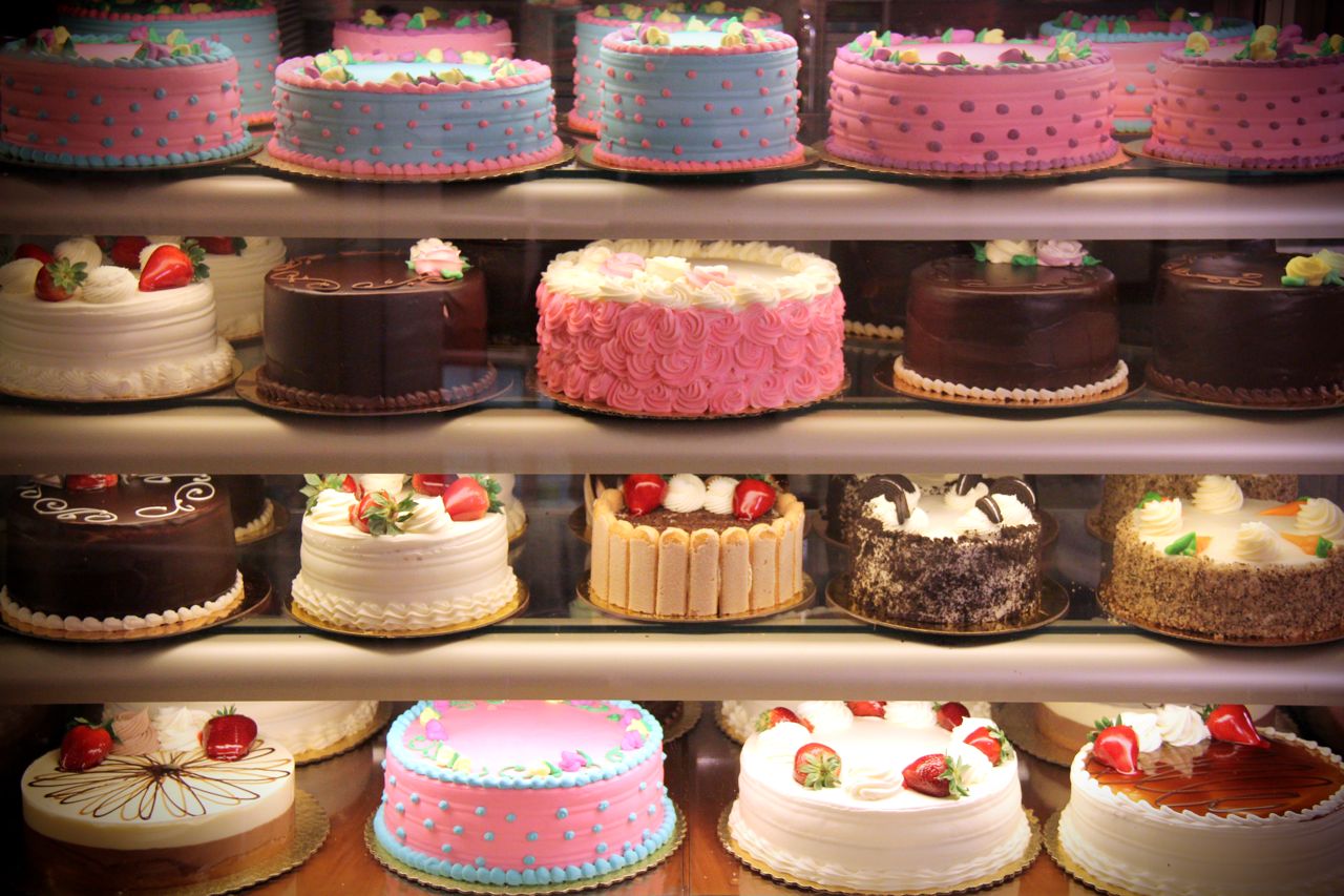 CAKES FOR SALE Z3 News