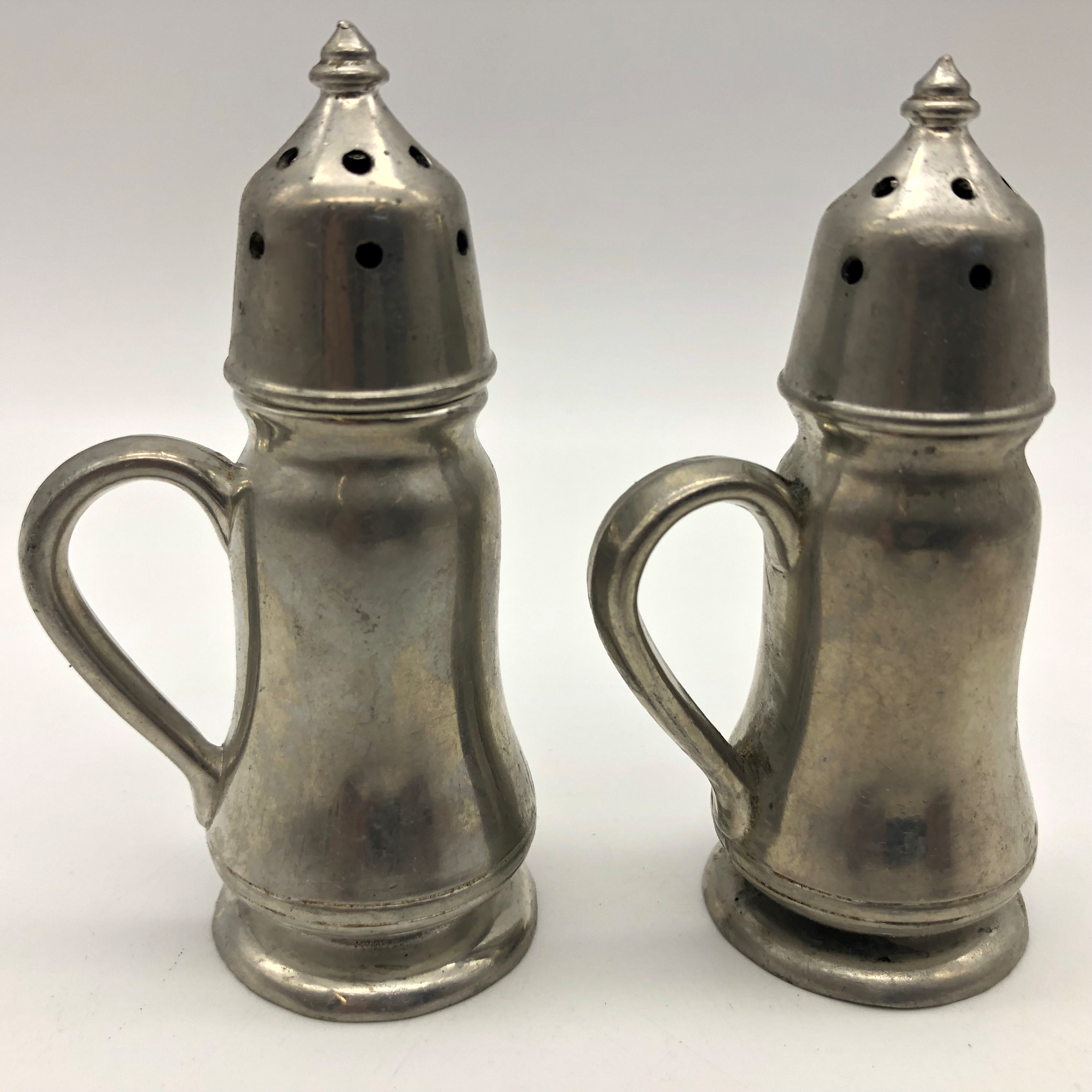 Vintage Quaker Genuine Pewter Salt and Pepper Shaker Set Stamped 2096