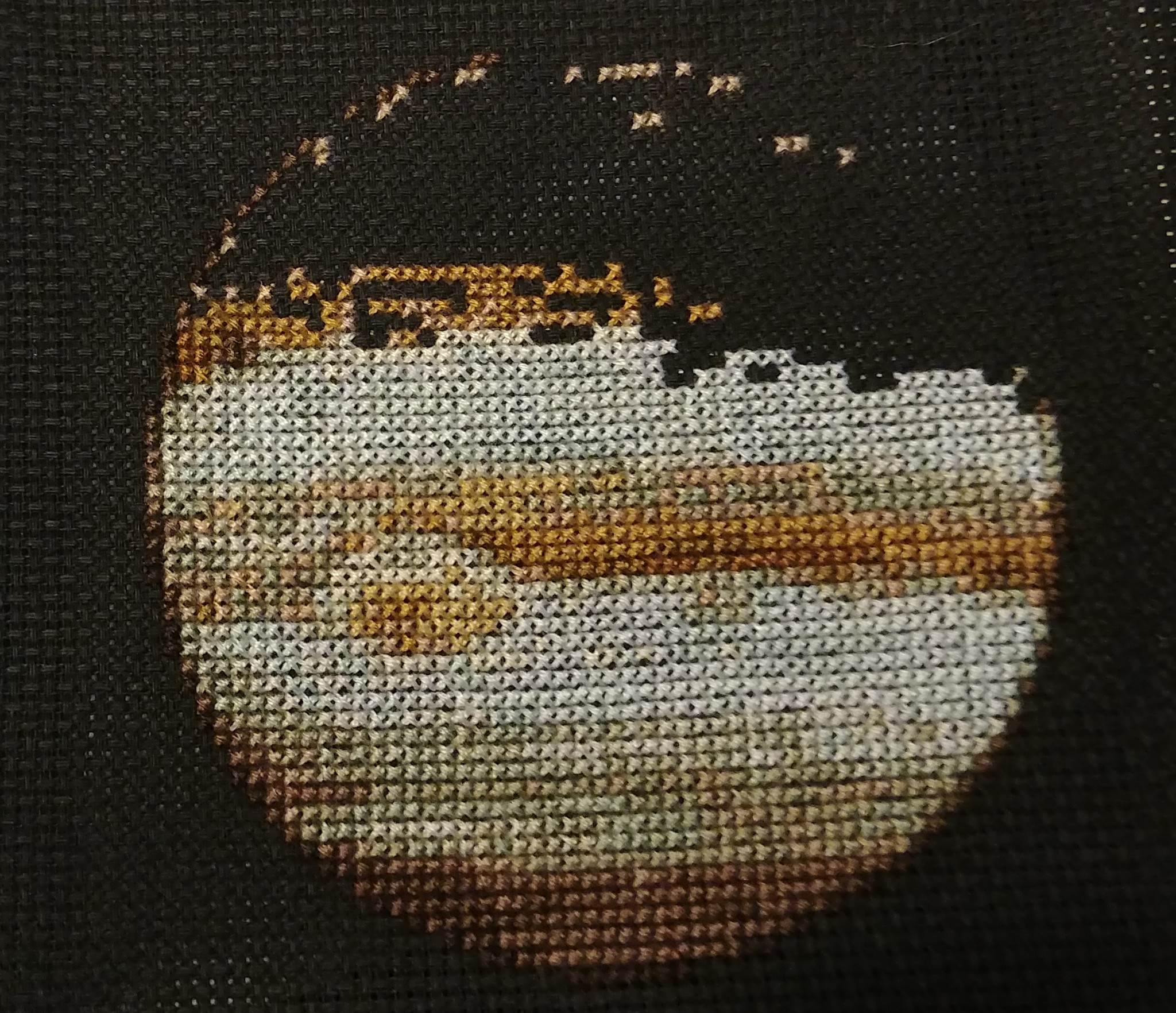 A bird is singing to blue sky Page 4