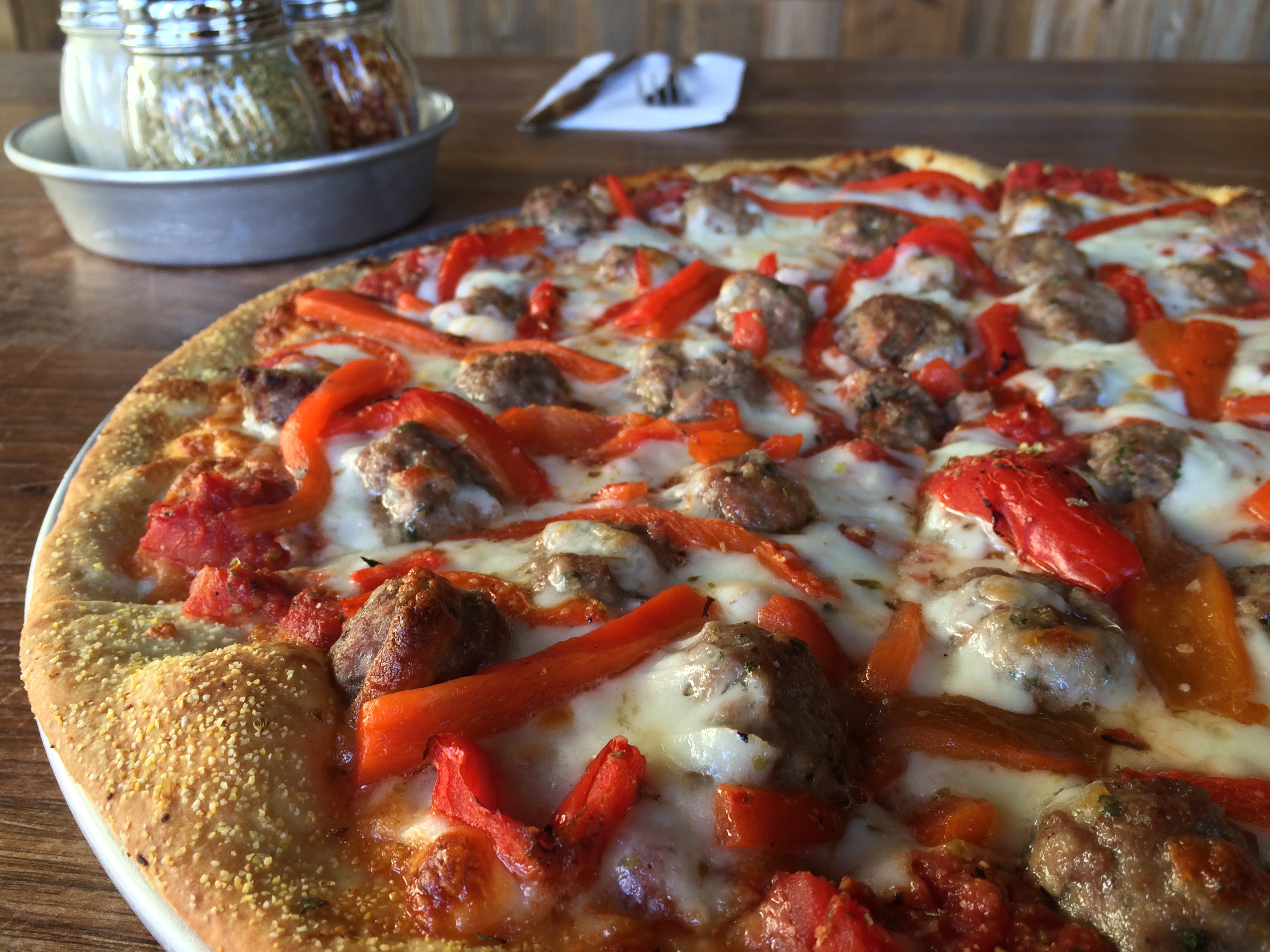 HOUSEMADE ITALIAN MEATBALL PIZZA Zachary's Chicago Pizza