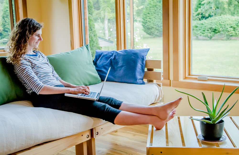 Organic Platform Couch Carolina Morning