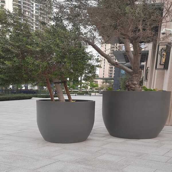GRC Planter Pots in Dubai, the Best GRC Planter Pot Manufacturers and