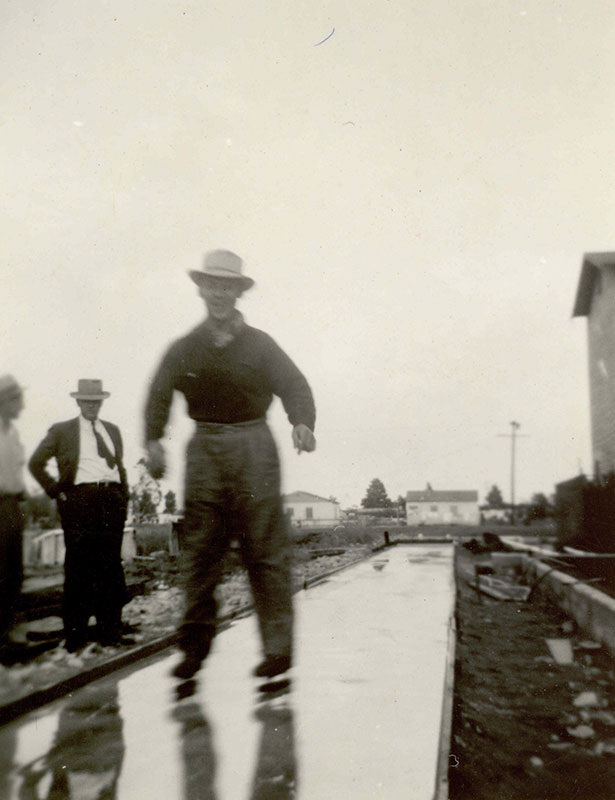 Experiments with ice floor design, gets patent on design;builds Iceland